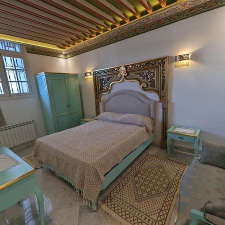 Dar Hamouda Guest House - Medina De Tunis Buitenkant foto