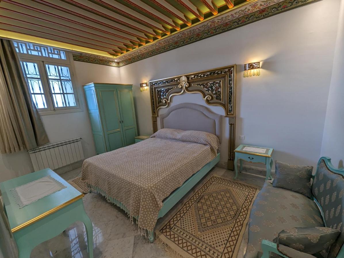 Dar Hamouda Guest House - Medina De Tunis Buitenkant foto