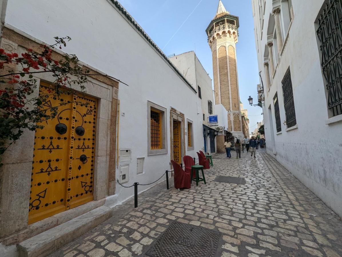 Dar Hamouda Guest House - Medina De Tunis Buitenkant foto